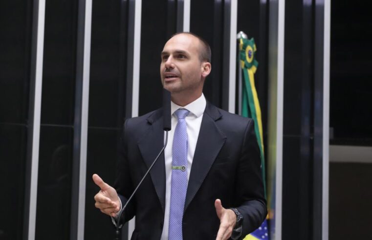PT reforçará pedido de cassação de Eduardo Bolsonaro e acionará STF