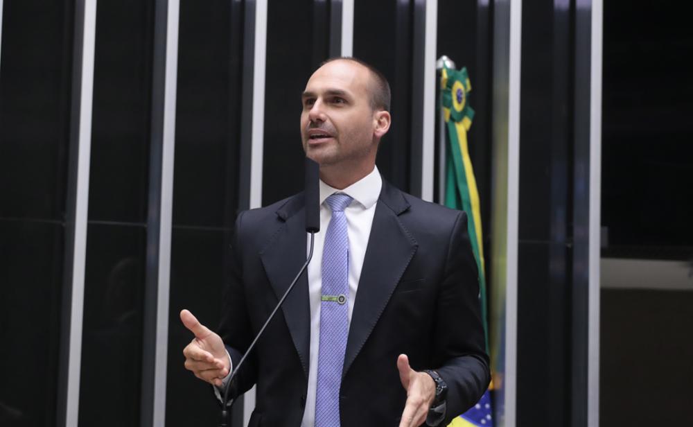 PT reforçará pedido de cassação de Eduardo Bolsonaro e acionará STF