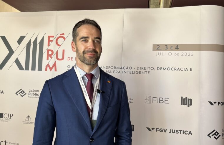 Eduardo Leite afirma que anistia a Bolsonaro “pode ser discutida” após julgamento no STF