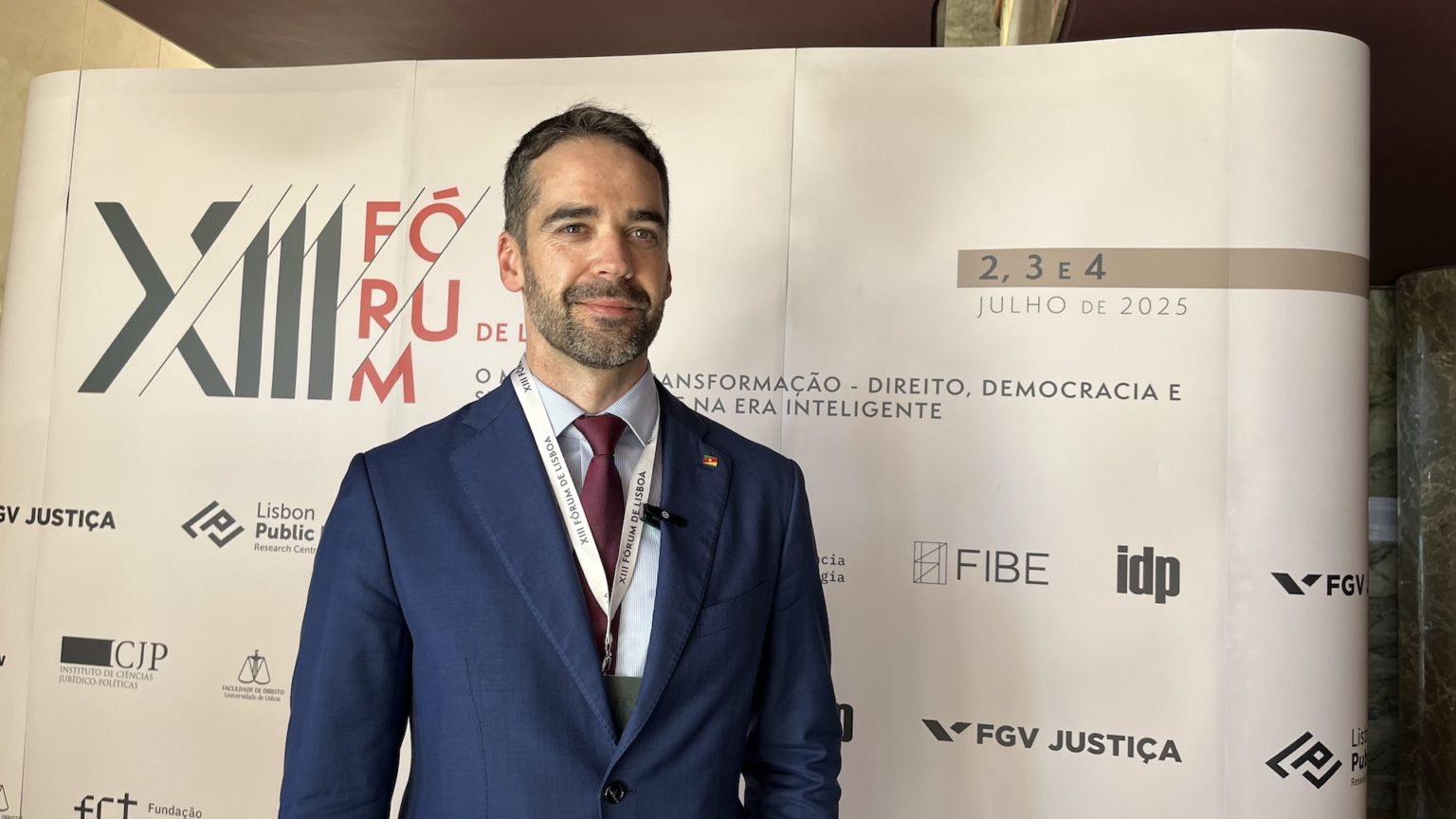 Eduardo Leite afirma que anistia a Bolsonaro “pode ser discutida” após julgamento no STF