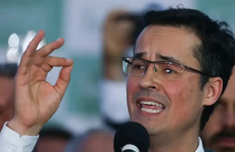 Condenado, Dallagnol defende o PowerPoint: “Faria mil vezes”