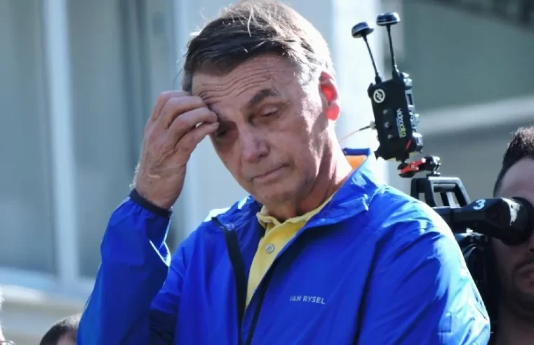 Prisão domiciliar de Bolsonaro vira caos no condomínio de luxo em Brasília