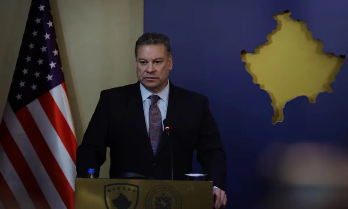 Trump pode adiar “tarifaço” de 50% contra o Brasil, indica diplomata dos EUA