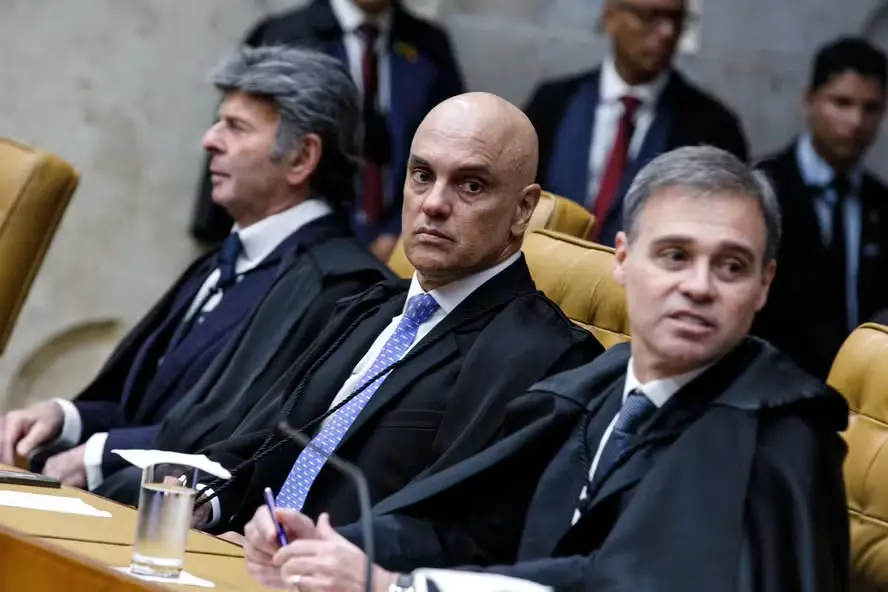 André Mendonça ataca métodos de Moraes no “Gilmarpalooza” em Lisboa