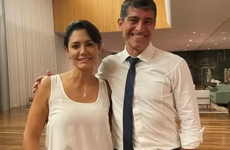 Bolsonaristas destinam R$ 1,2 milhão a instituto ligado à igreja de Michelle Bolsonaro