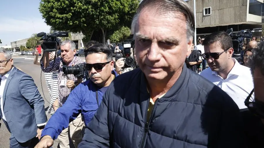 Moraes avalia reforço de vigilância à Bolsonaro antes do julgamento