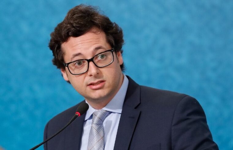 Wajngarten nega interferência e anuncia ação contra Cid por denunciação caluniosa