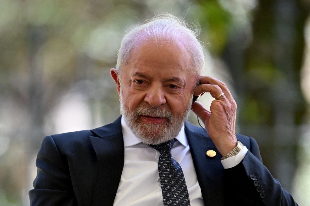 Lula decide ir à reunião da CELAC para discutir tensão na Venezuela