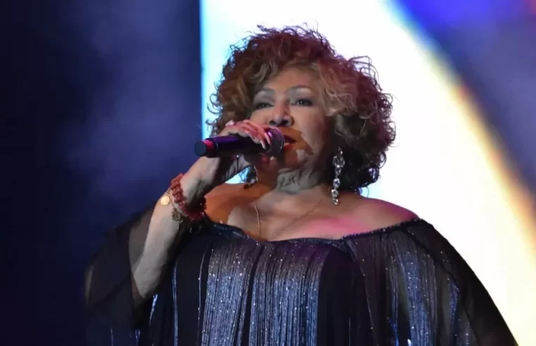 Alcione elogia Moraes e promete “macumbinha para Trump” ao vivo na Globo