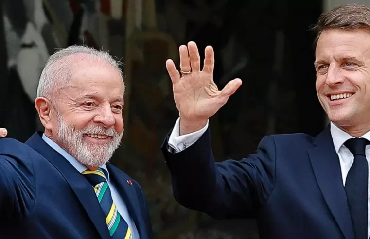 Lula conversa com Macron sobre tarifaço dos EUA e guerra na Ucrânia