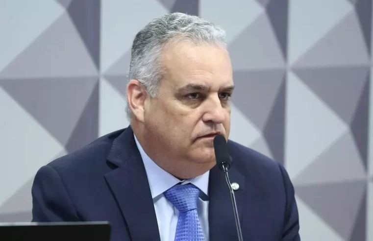 Relator da CPMI do INSS ameaça dar voz de prisão a delegado da PF durante sessão sigilosa