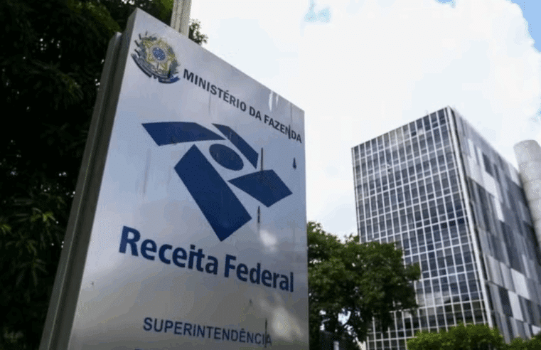 Receita Federal reinstaura fiscalização sobre fintechs e iguala obrigações às dos bancos