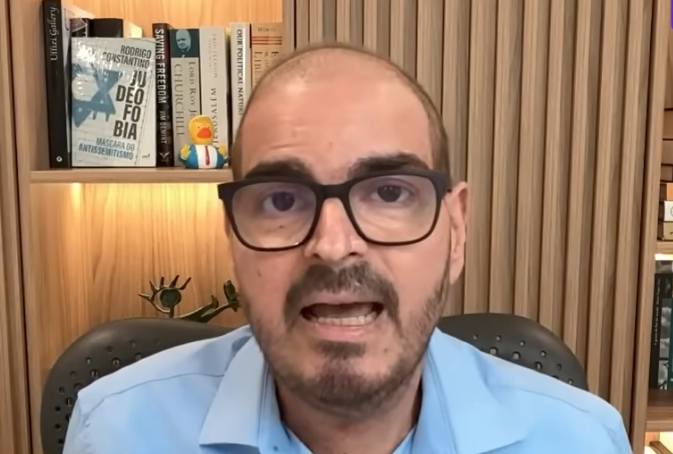 Moraes reativa perfis de Constantino, mas Movimentos de Desinformação seguem contaminando democracia