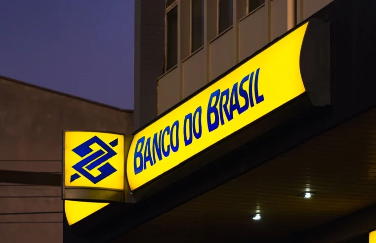 Fake news incentivam saques em massa do Banco do Brasil e geram investigação da PF