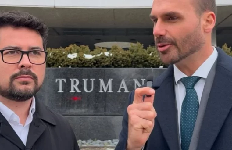 Eduardo Bolsonaro “tenta” reforçar laços com Trump nos EUA enquanto STF inicia julgamento de seu pai