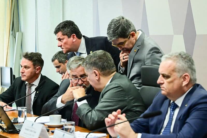 CPMI do INSS dispara convocatórias: ministros e ex-presidentes no foco