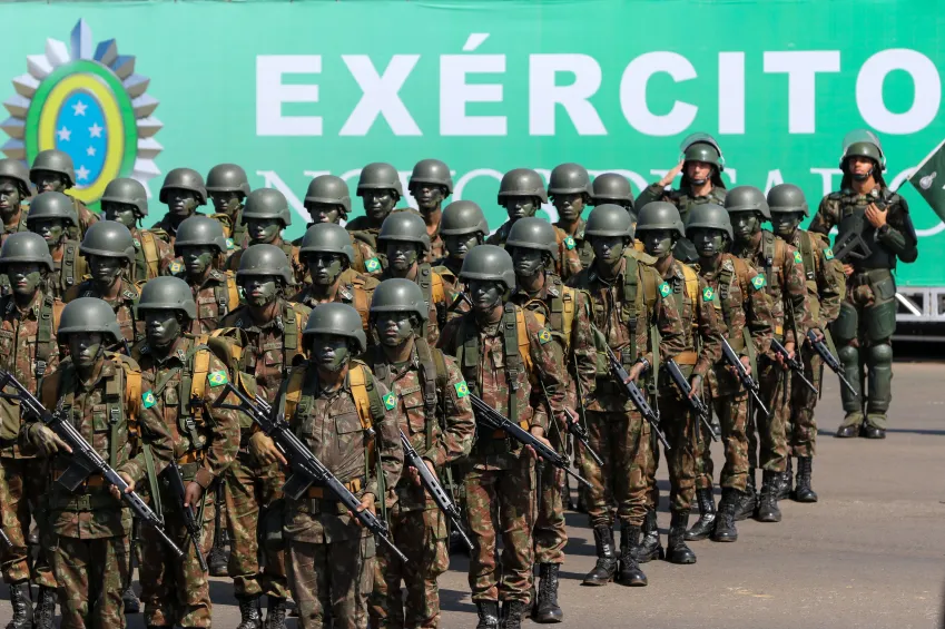 Exército decreta “tolerância zero” a manifestações em torno de quartéis durante julgamento e atos de 7 de setembro