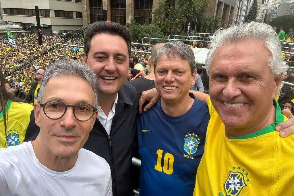Tarcísio perde força: Centrão já articula Ratinho Jr. como alternativa para 2026