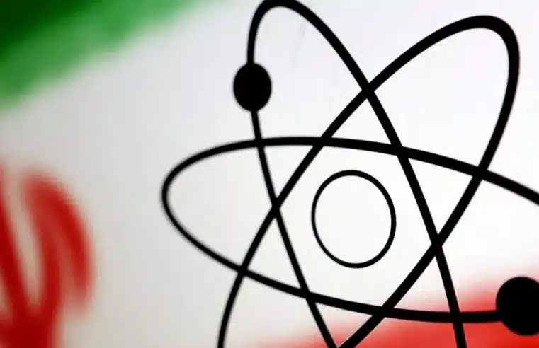 Rússia e Irã firmam acordo para construir pequenas usinas nucleares no Irã