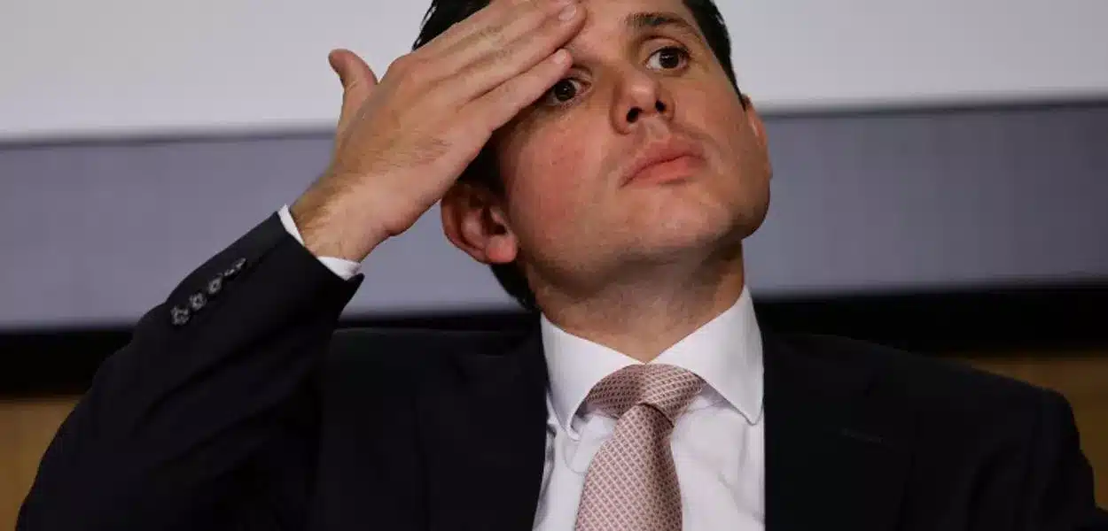 Motta adia decisão sobre PL da dosimetria e exige mais tempo para negociar