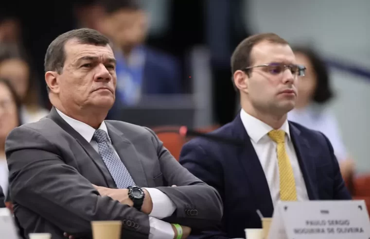 Defesa diz que Paulo Sérgio Nogueira tentou dissuadir Bolsonaro de medidas golpistas