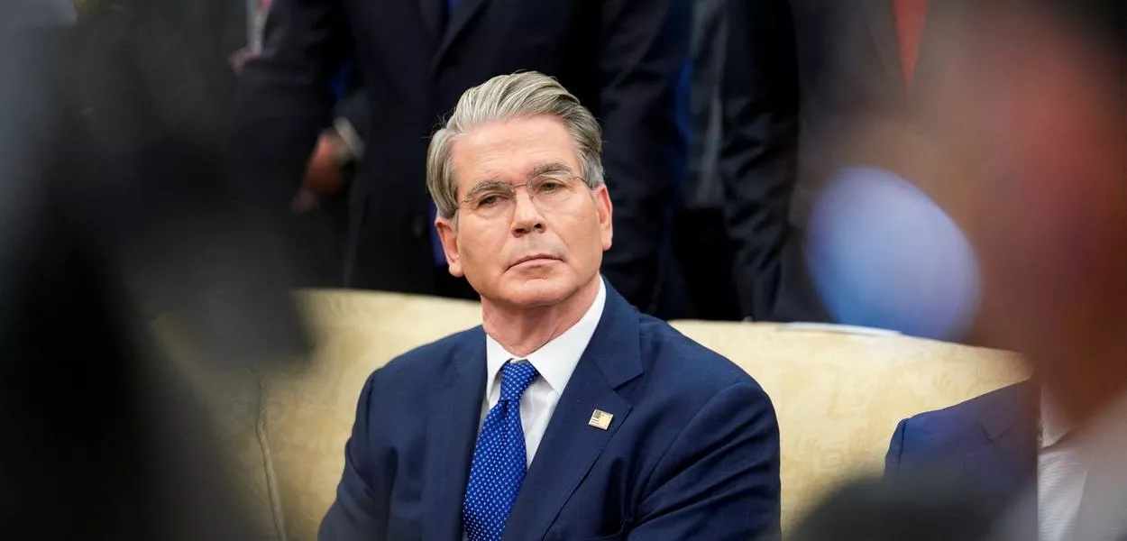 Tesouro dos EUA acusa Moraes de abusos contra Bolsonaro em sanções sob Lei Magnitsky