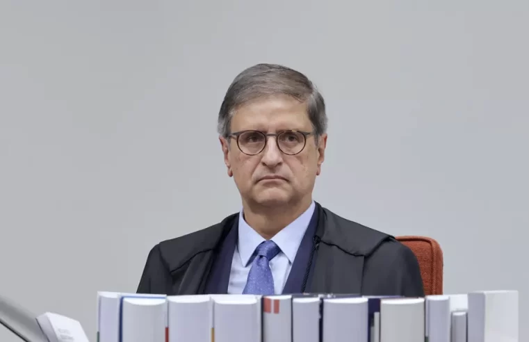 PGR de Gonet aprova prisão preventiva de Bolsonaro