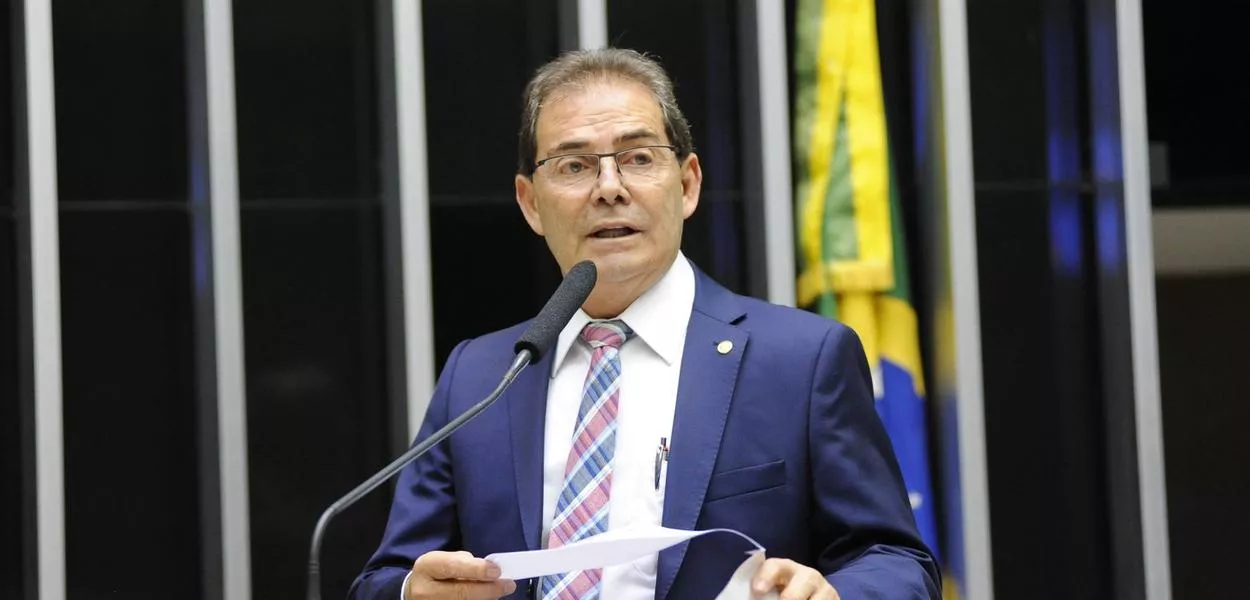 Relator admite rever projeto de anistia após sanções dos EUA contra esposa de Moraes