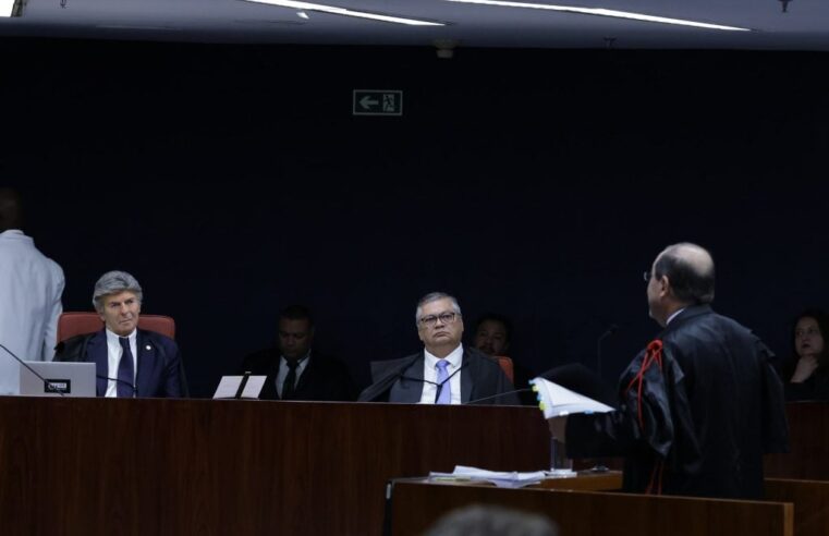 Defesas lançam fogo contra delação de Cid e denunciam cerceamento no julgamento da trama golpista