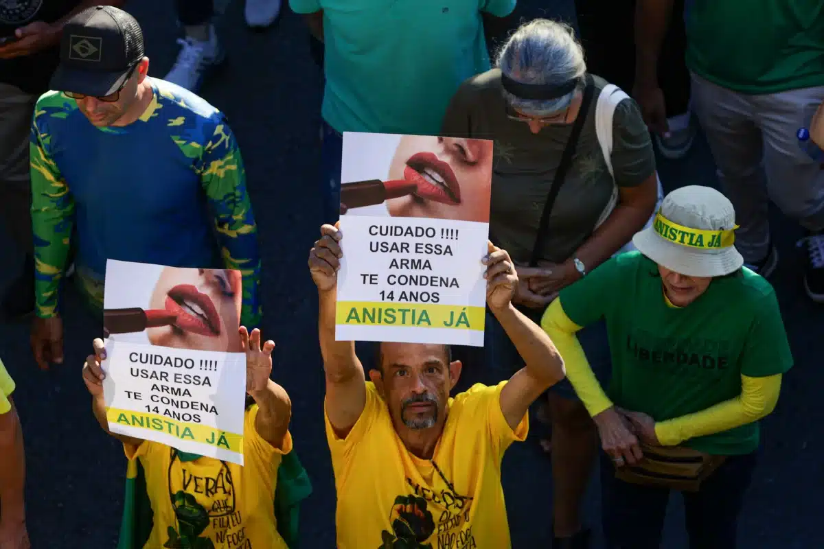 Michelle, Nikolas e aliados convocam “Caminhada pela Anistia” em Brasília