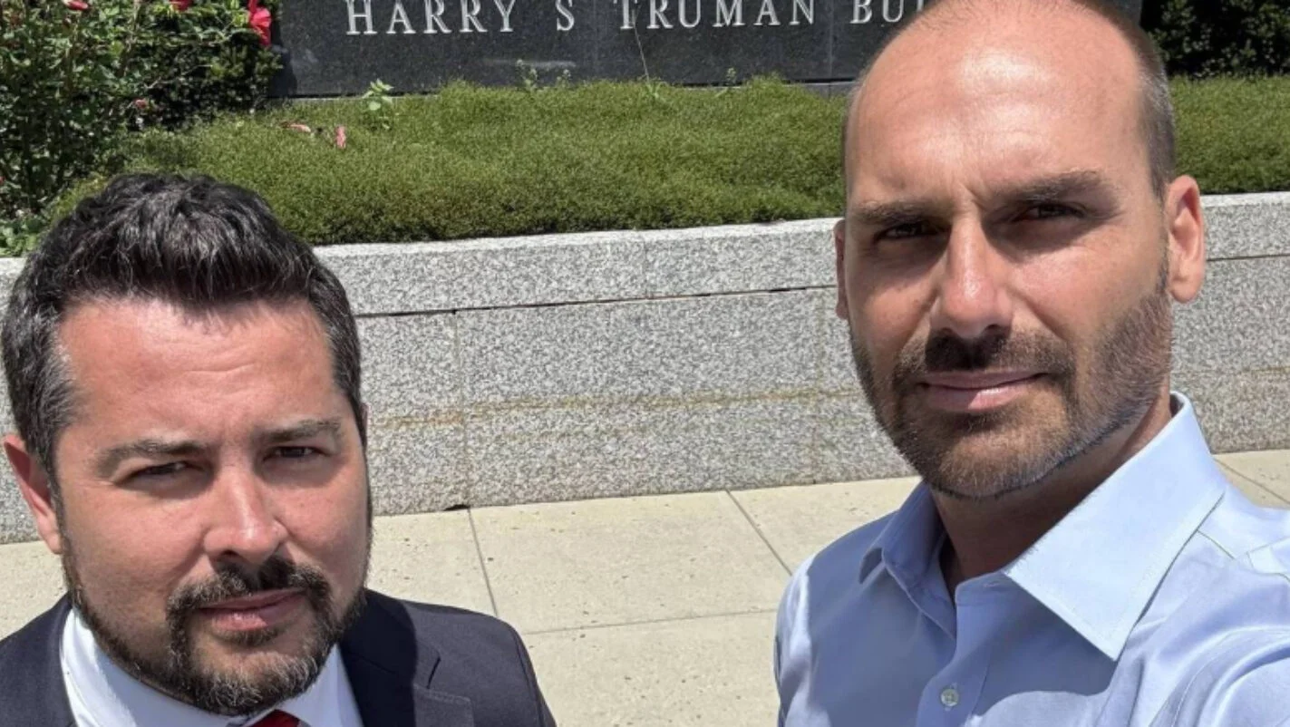 Eduardo Bolsonaro se torna constrangimento em missão empresarial nos EUA