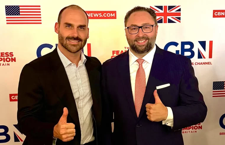 Eduardo Bolsonaro admite receber “doações de pessoas” em missão nos EUA e expõe disputa interna no PL