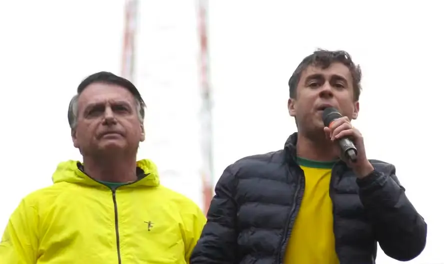 Criticado por aliados, Nikolas Ferreira diz sentir “mó saudade” de Jair Bolsonaro