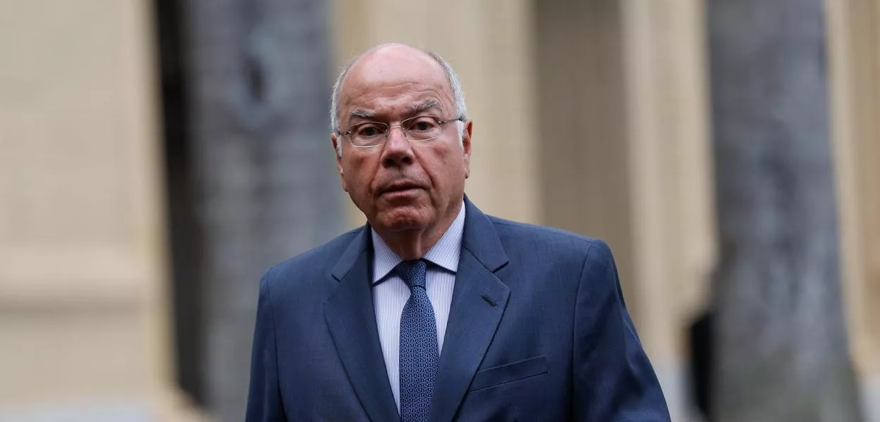 Mauro Vieira chega aos EUA para defender soberania brasileira e enfrentar “tarifaço” de Trump