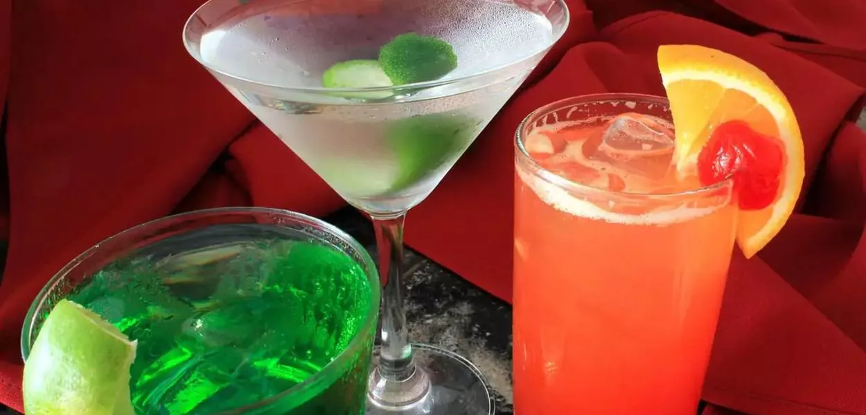 Universidades brasileiras criam métodos rápidos para detectar metanol em bebidas adulteradas