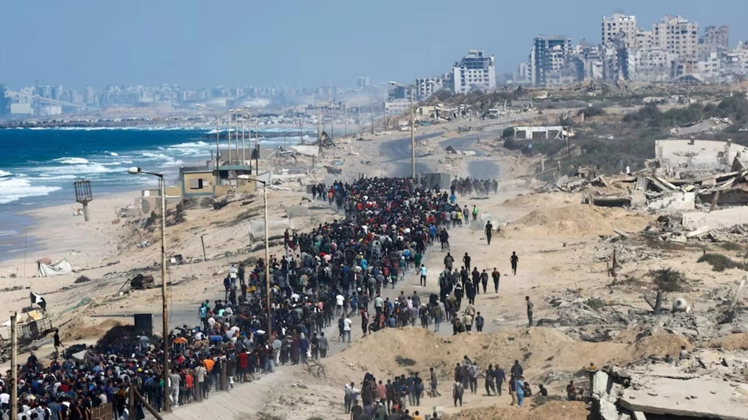 Cessar-fogo: Israel inicia retirada e palestinos voltam ao norte de Gaza