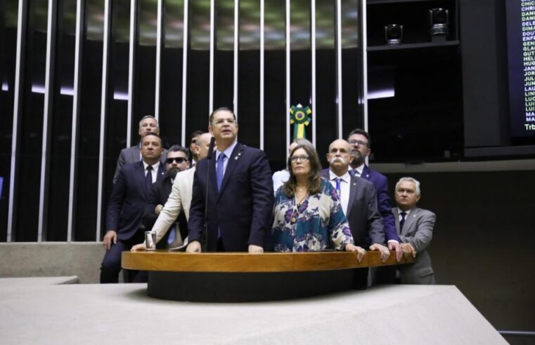 Direita força equiparação entre facções e terrorismo no PL Antifacção e afronta posição do governo Lula