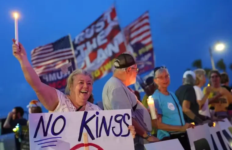 Protestos “No Kings” explodem nas ruas dos EUA em desafio a Trump