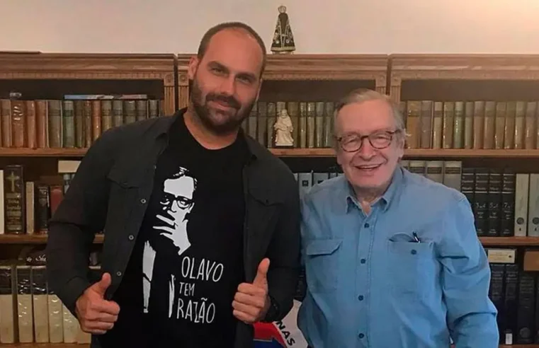 Eduardo Bolsonaro vira alvo de comparações com Olavo de Carvalho após diálogo Lula-Trump
