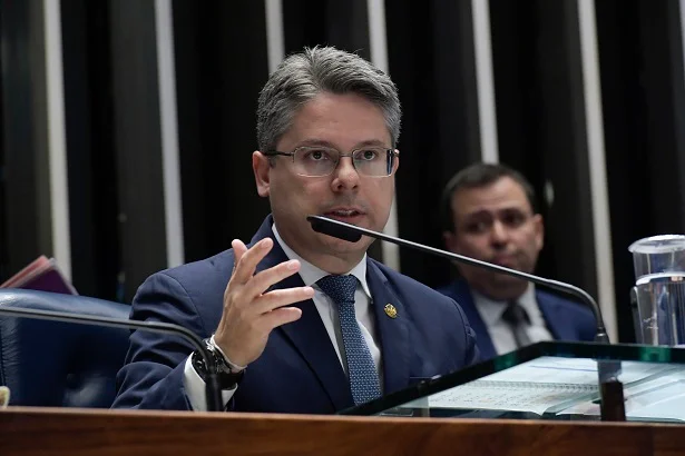 Alessandro Vieira assume relatoria do PL Antifacção no Senado e promete relatório já na próxima semana