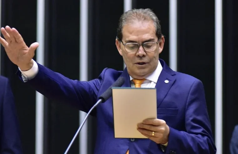 Às vésperas da prisão de Bolsonaro, Paulinho da Força aposta em “anistia light” ainda em 2025