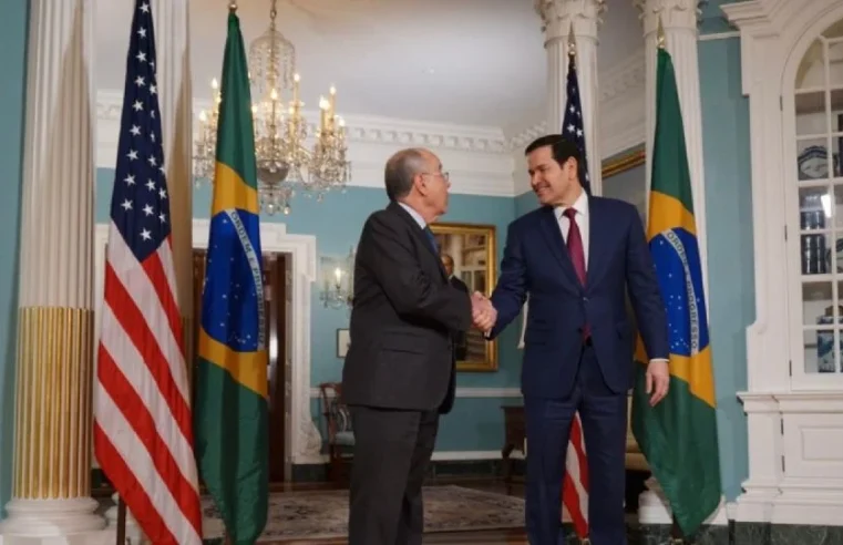Recuo de Donald Trump no “tarifaço” ocorre após reunião entre Mauro Vieira e Marco Rubio, afirma o Itamaraty