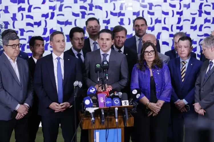 Votação do PL Antifacção adiada para hoje após impasse sobre texto de Derrite