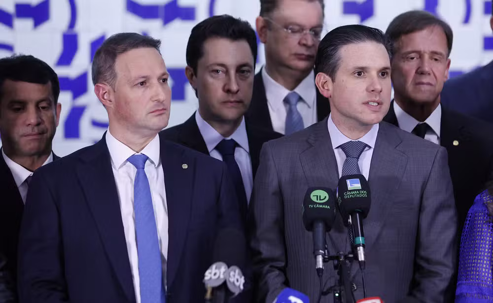 Derrite apresenta quarta versão do parecer do PL Antifacção e votação é adiada mais uma vez