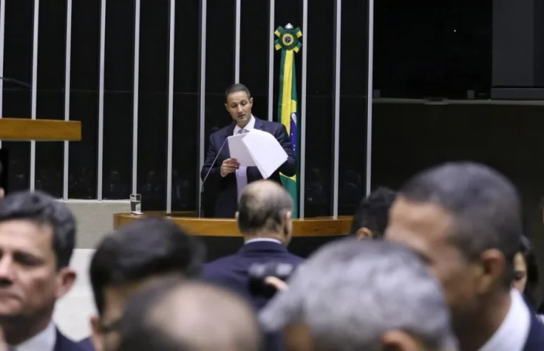 Partidos com ministérios entregam 60% dos votos favoráveis ao texto-base do PL Antifacção