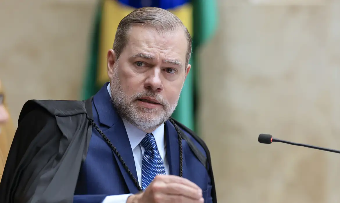 PF ouve dono do Master, ex-presidente do BRB e diretor do Banco Central; Toffoli dá autonomia sobre acareação