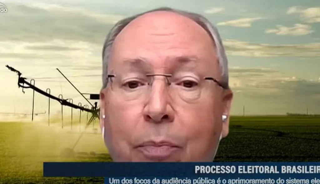 Moraes decreta prisão de condenado na trama golpista, mas PF não encontra presidente do Instituto Voto Legal