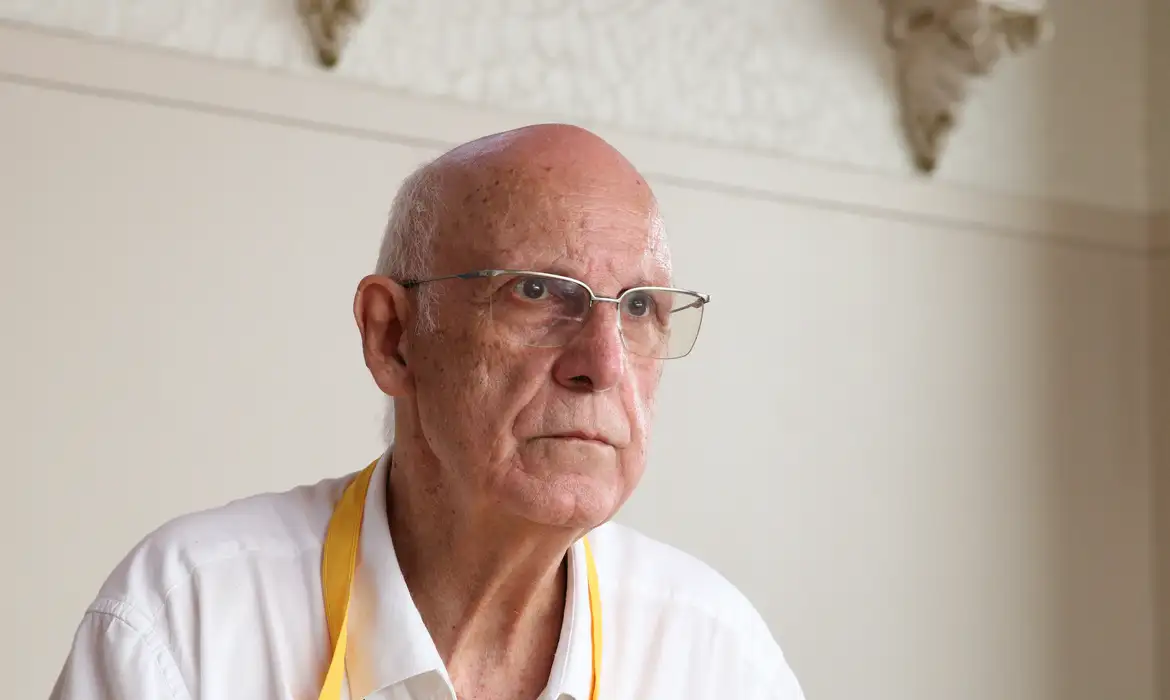 Padre Júlio diz que há conspiração contra trabalho da Pastoral de Rua em São Paulo