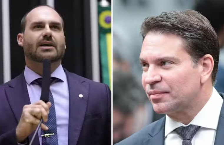 Câmara dos Deputados cancela passaportes diplomáticos de Eduardo Bolsonaro e Alexandre Ramagem