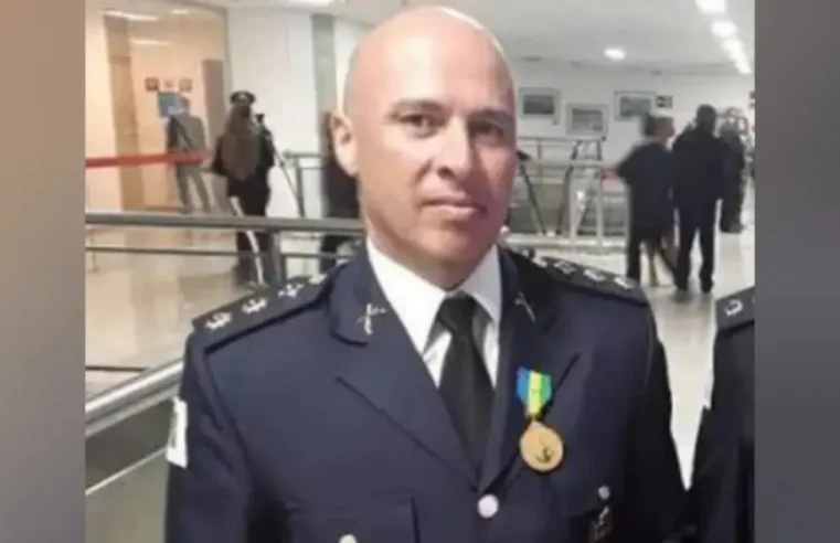 Assessor de Michelle Bolsonaro detona Flávio nas redes e abre crise interna no PL